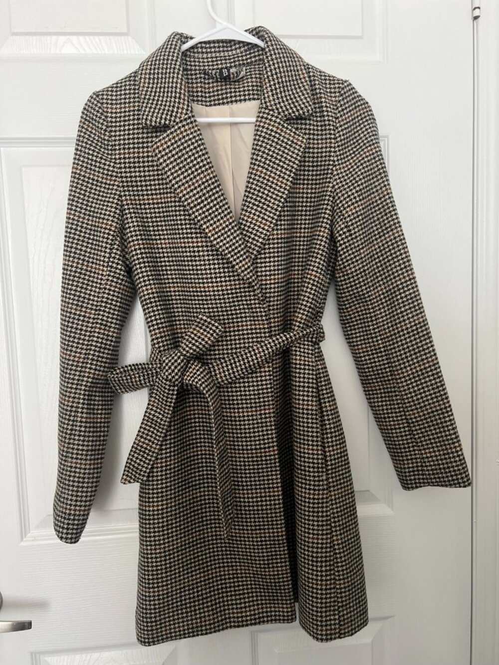 H&M Tie-Belt Coat Beige Houndstooth (size: US XS)